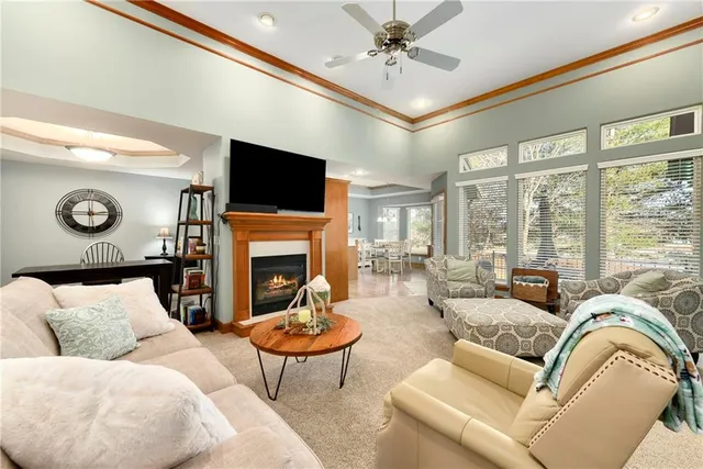 $381,500 | 4119 Southwest Homestead Drive, Lee's Summit, MO 64082