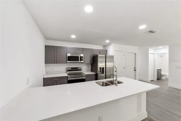 $1,750 | 7023 Southeast 23rd Avenue, Ocala, FL 34480