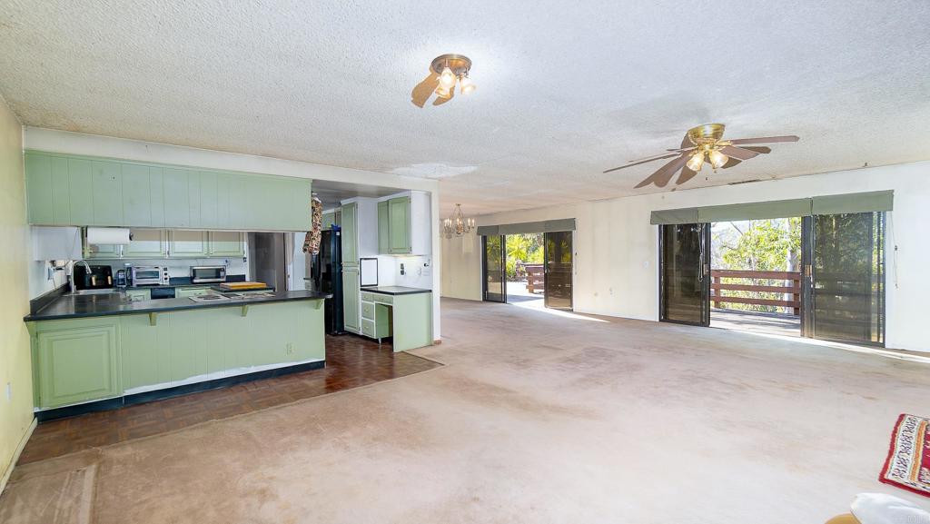 1002 Summer Glen Road Ramona, CA 92065 - Photo 16 of 40 a view of kitchen and window