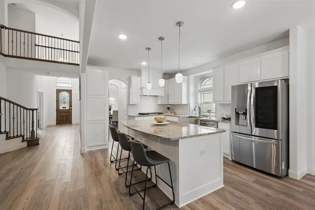 $599,900 | 2821 White Plns Drive, Midlothian, TX 76065