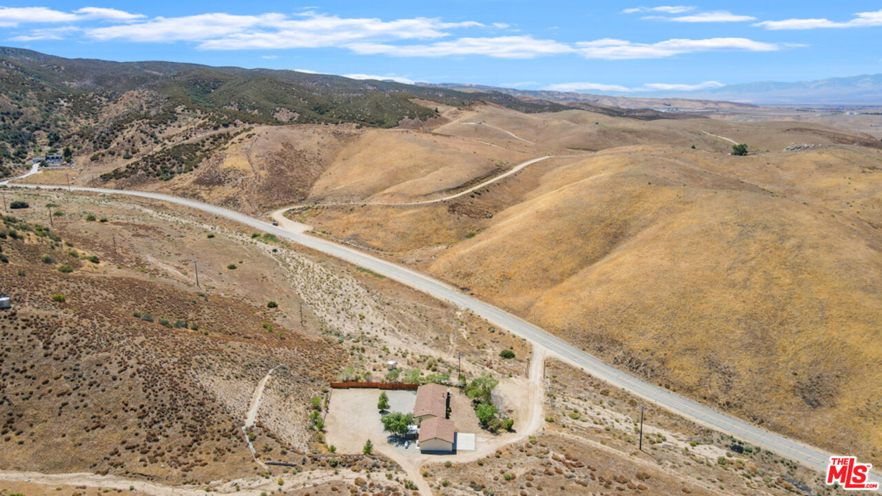 44150 Munz Ranch Road Lake Hughes, CA 93532 - Photo 11 of 40 Gallery Image 11