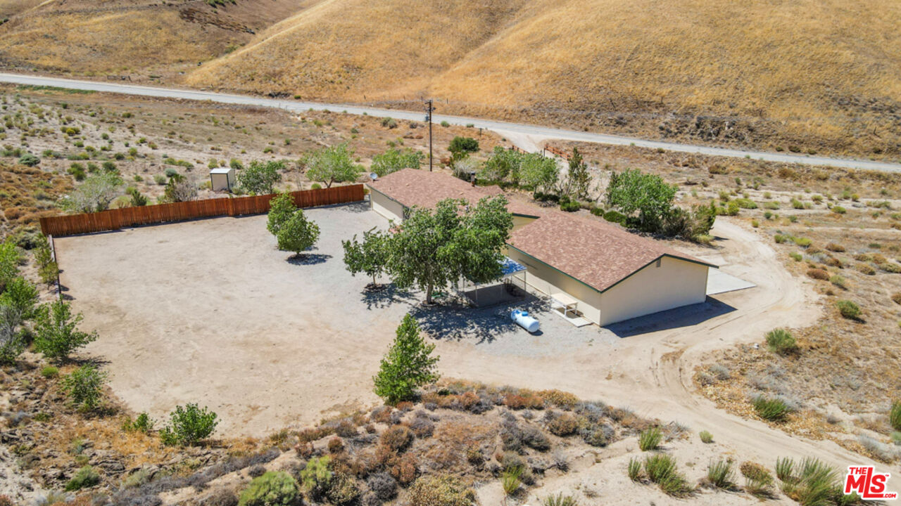 44150 Munz Ranch Road Lake Hughes, CA 93532 - Photo 14 of 40 Gallery Image 14