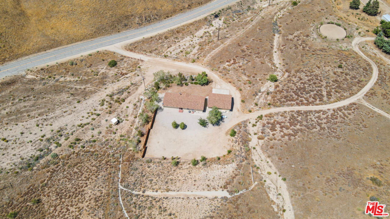 44150 Munz Ranch Road Lake Hughes, CA 93532 - Photo 9 of 40 Gallery Image 9