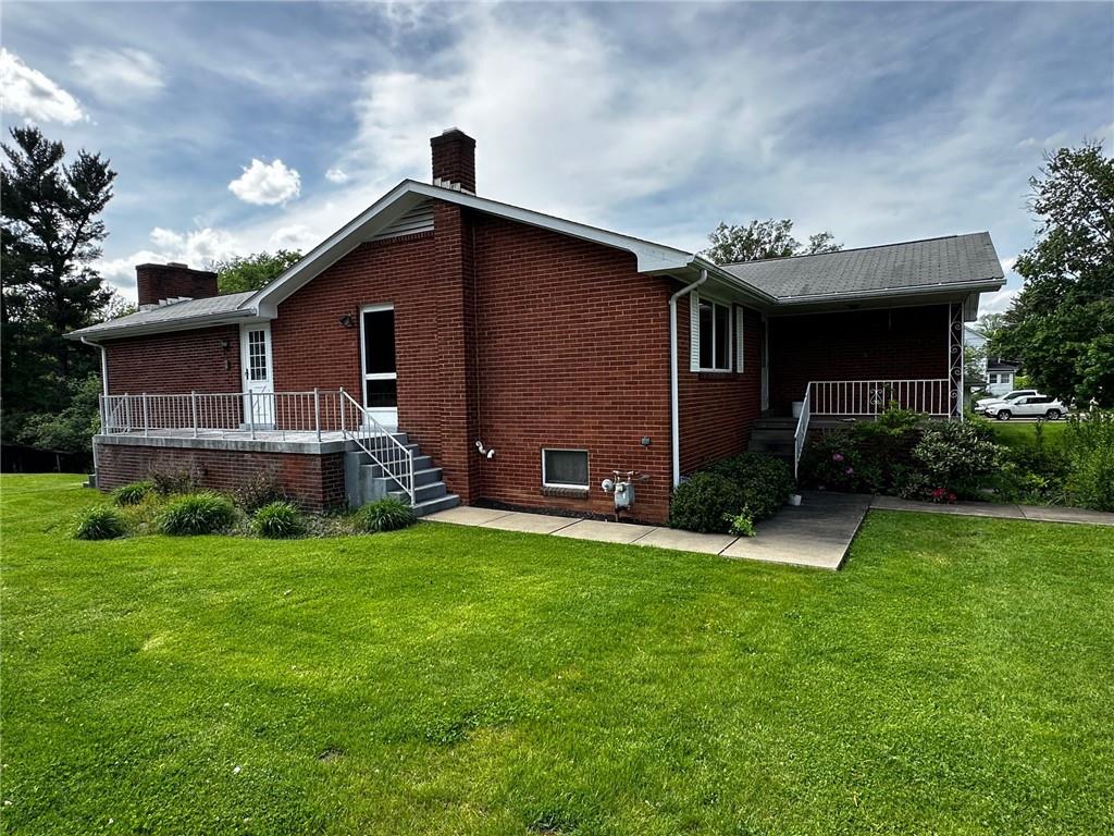 1703 Brodhead Road Coraopolis, PA 15108 - Photo 4 of 47 Gallery Image 4