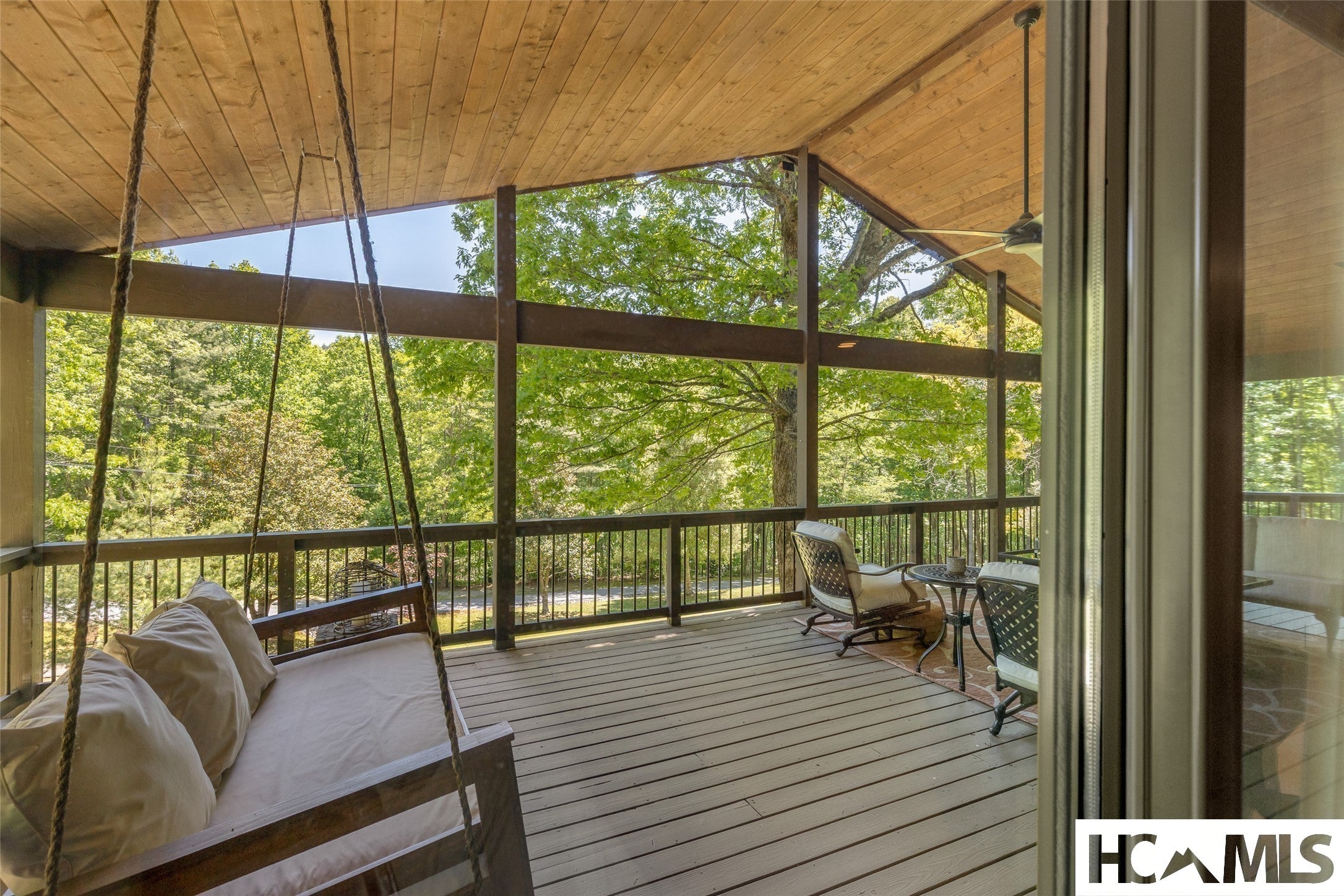 240 Round Hill Road Sapphire, NC 28774 - Photo 37 of 89 Gallery Image 37