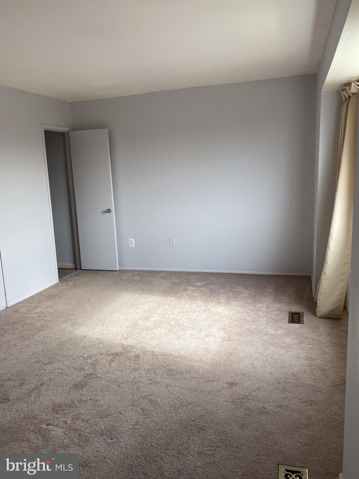 2384 Sun Valley Circle, Unit 2P Silver Spring, MD 20906 - Photo 14 of 26 Large Master with own bathroom