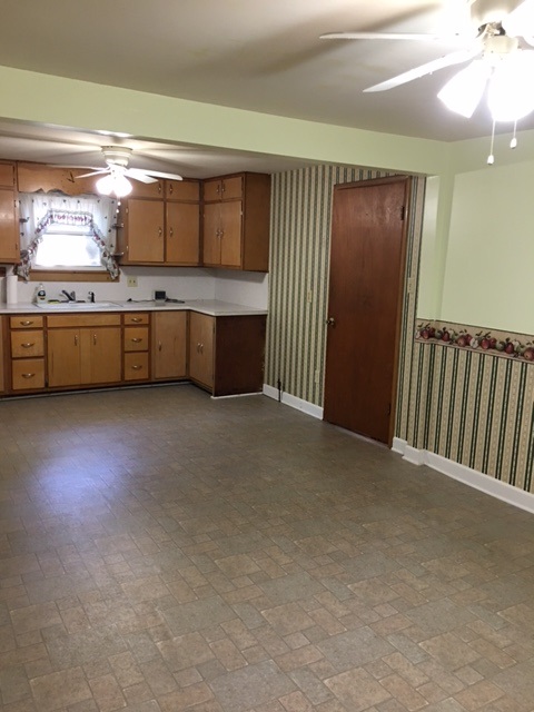 2005 Lower Huntington Road Fort Wayne, IN 46819 - Photo 8 of 22