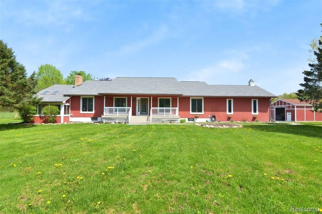 6415 Hogan Road Fenton, MI 48430 - Photo 56 of 72 Welcome home!