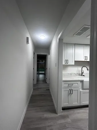 $400,000 | 805 Center Street, Unit A & B, Lockhart, TX 78644