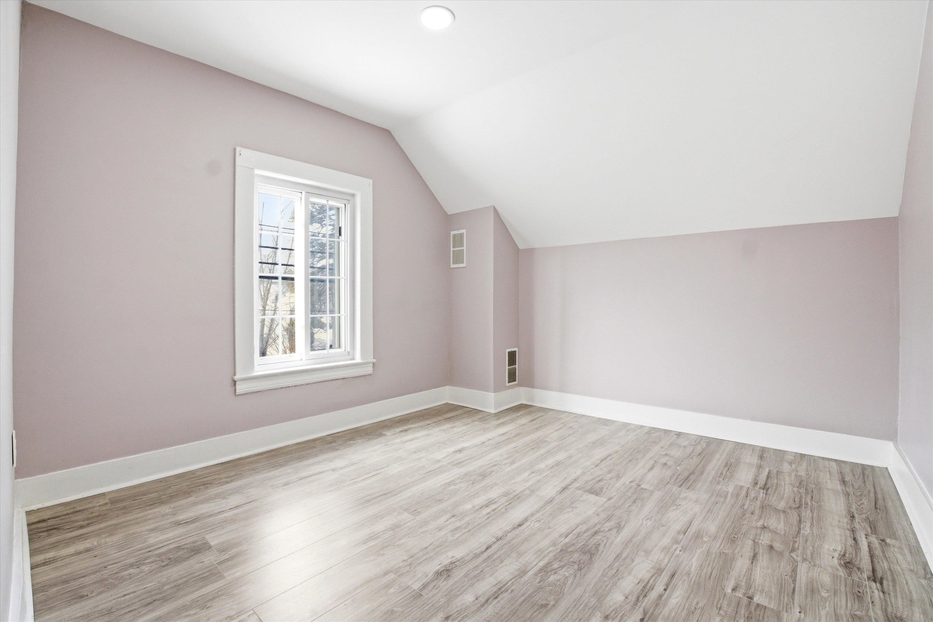 466 South Beech Street Manchester, NH 03103 - Photo 17 of 41