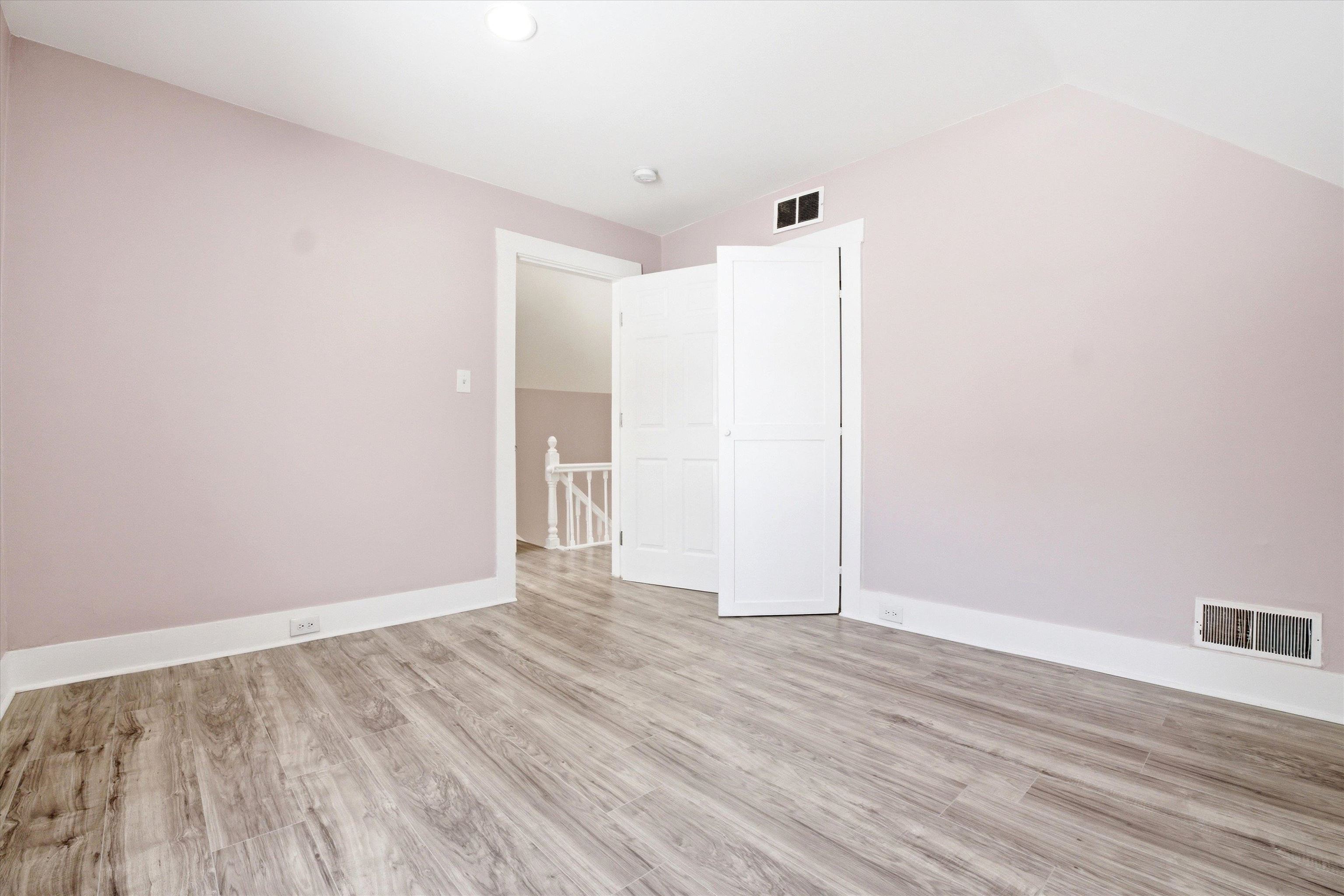 466 South Beech Street Manchester, NH 03103 - Photo 20 of 41