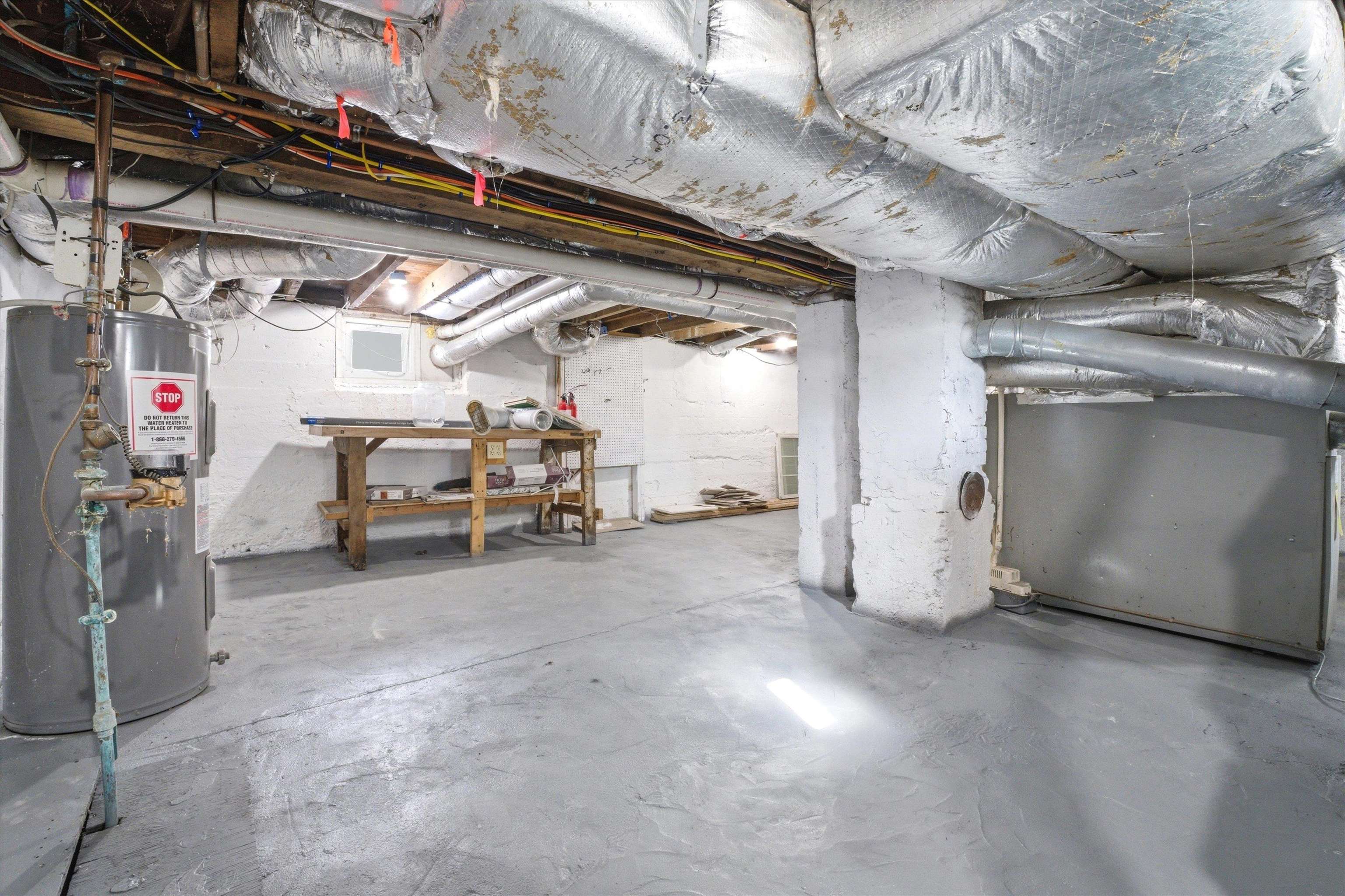 466 South Beech Street Manchester, NH 03103 - Photo 26 of 41