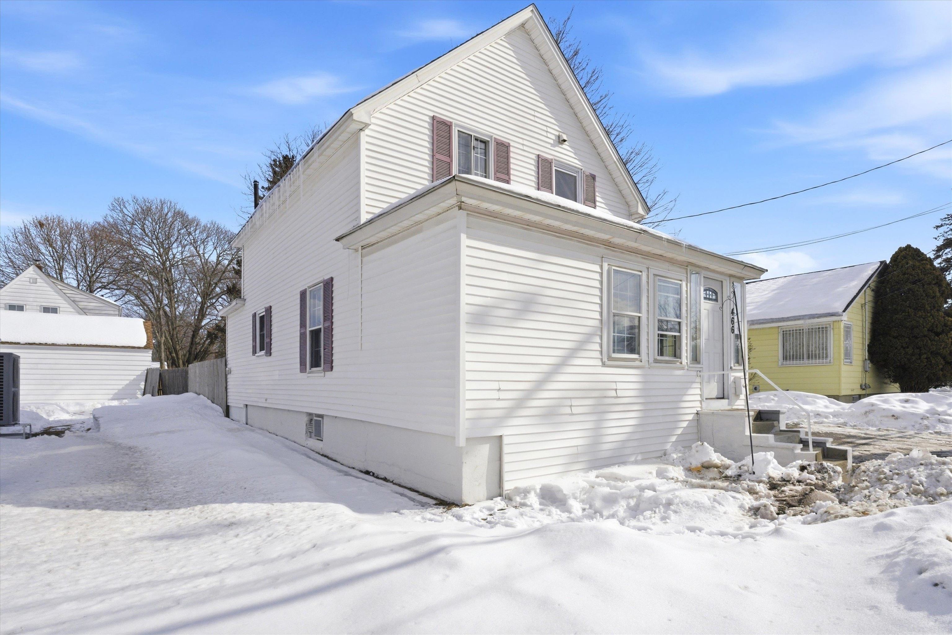 466 South Beech Street Manchester, NH 03103 - Photo 30 of 41