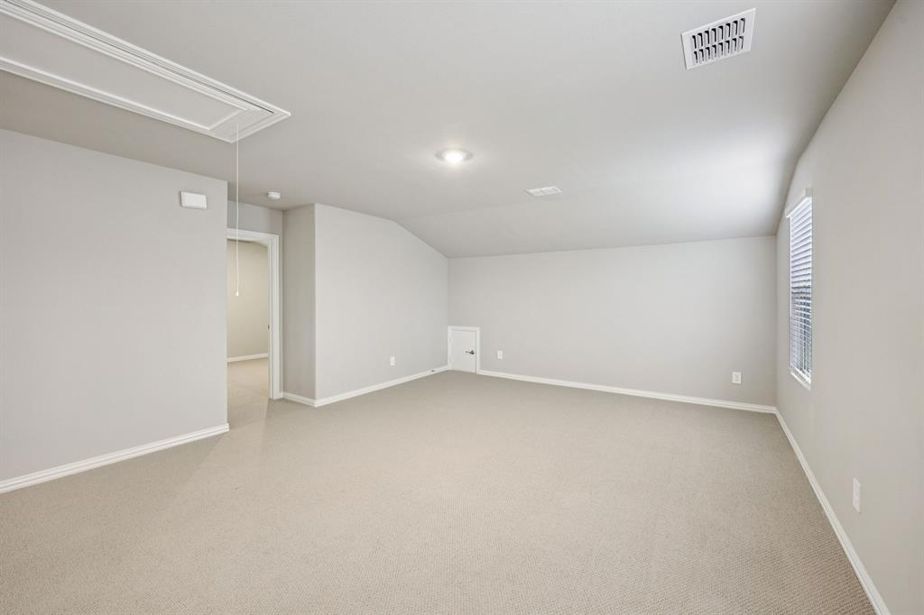 1721 Arches Road Anna, TX 75409 - Photo 28 of 39 a view of an empty room