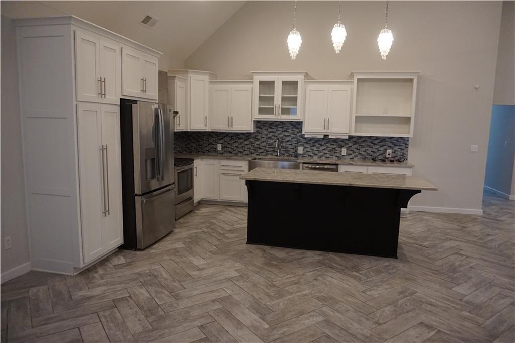 585 Northwest 500 Road Clinton, MO 64735 - Photo 11 of 42