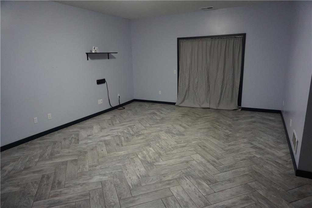 585 Northwest 500 Road Clinton, MO 64735 - Photo 24 of 42