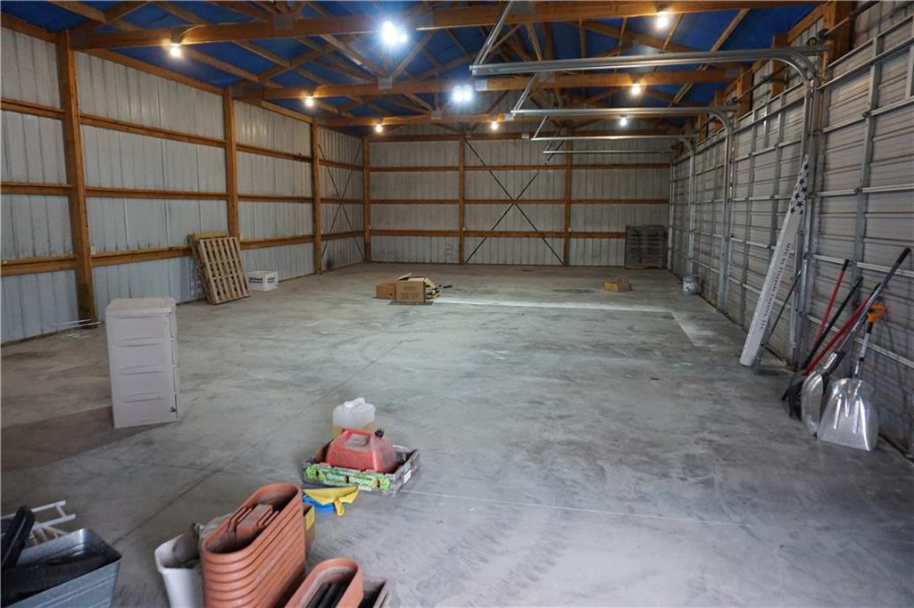 585 Northwest 500 Road Clinton, MO 64735 - Photo 41 of 42