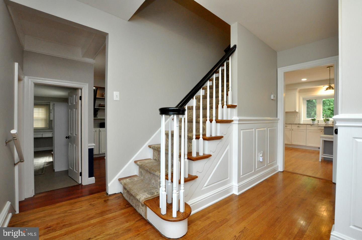 653 Cornwallis Drive Mount Laurel, NJ 08054 - Photo 5 of 34