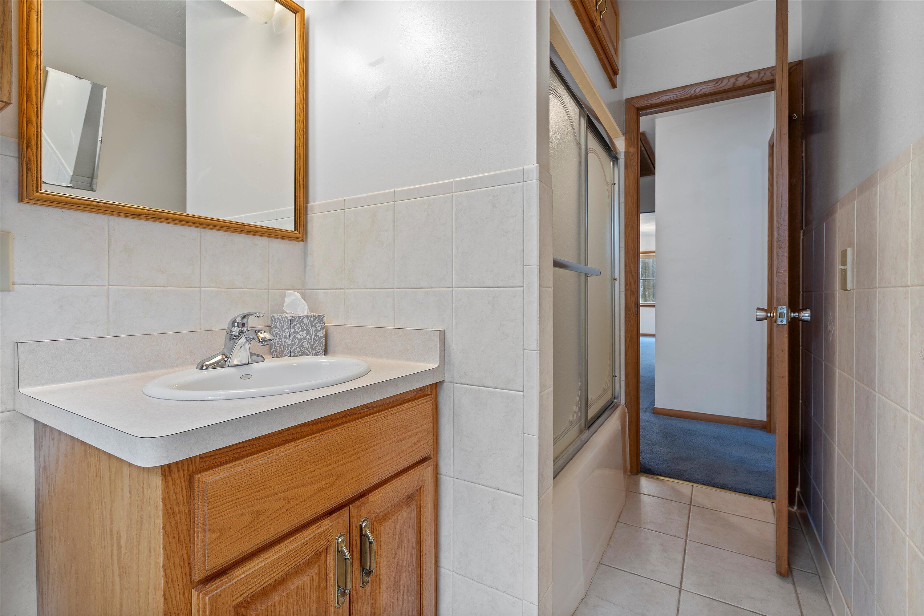 4241 Hillside Road Polk, WI 53086 - Photo 17 of 36 39-DSC09166