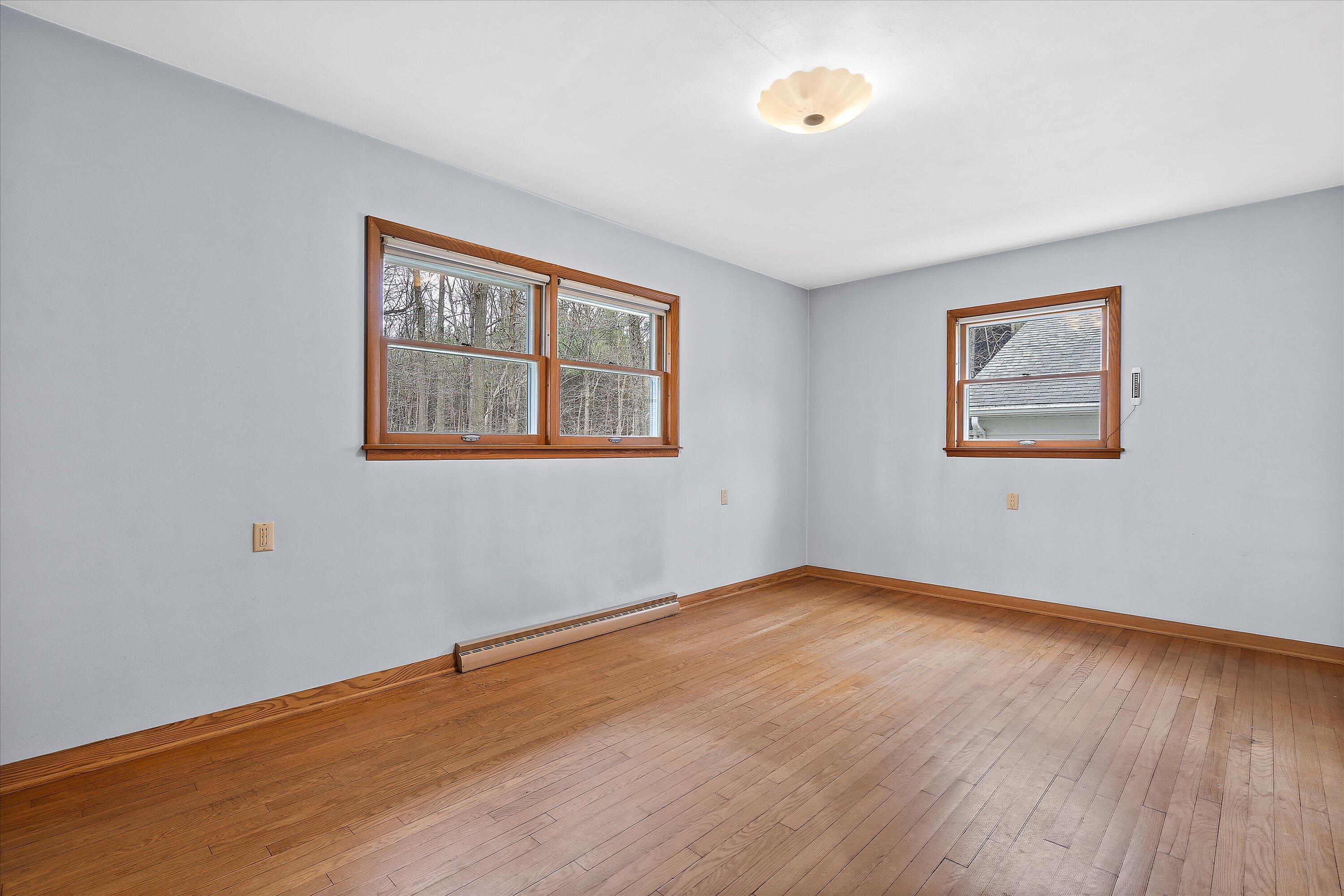 4241 Hillside Road Polk, WI 53086 - Photo 19 of 36 41-DSC09175