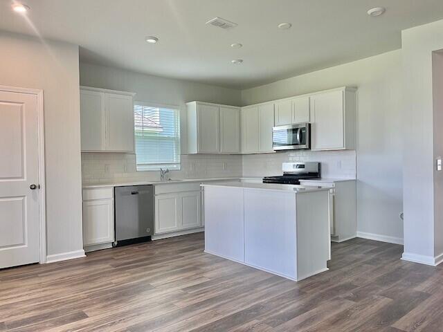 297 Shadybrook Drive Summerville, SC 29486 - Photo 3 of 14 Dunlin Pkg A Kitchen