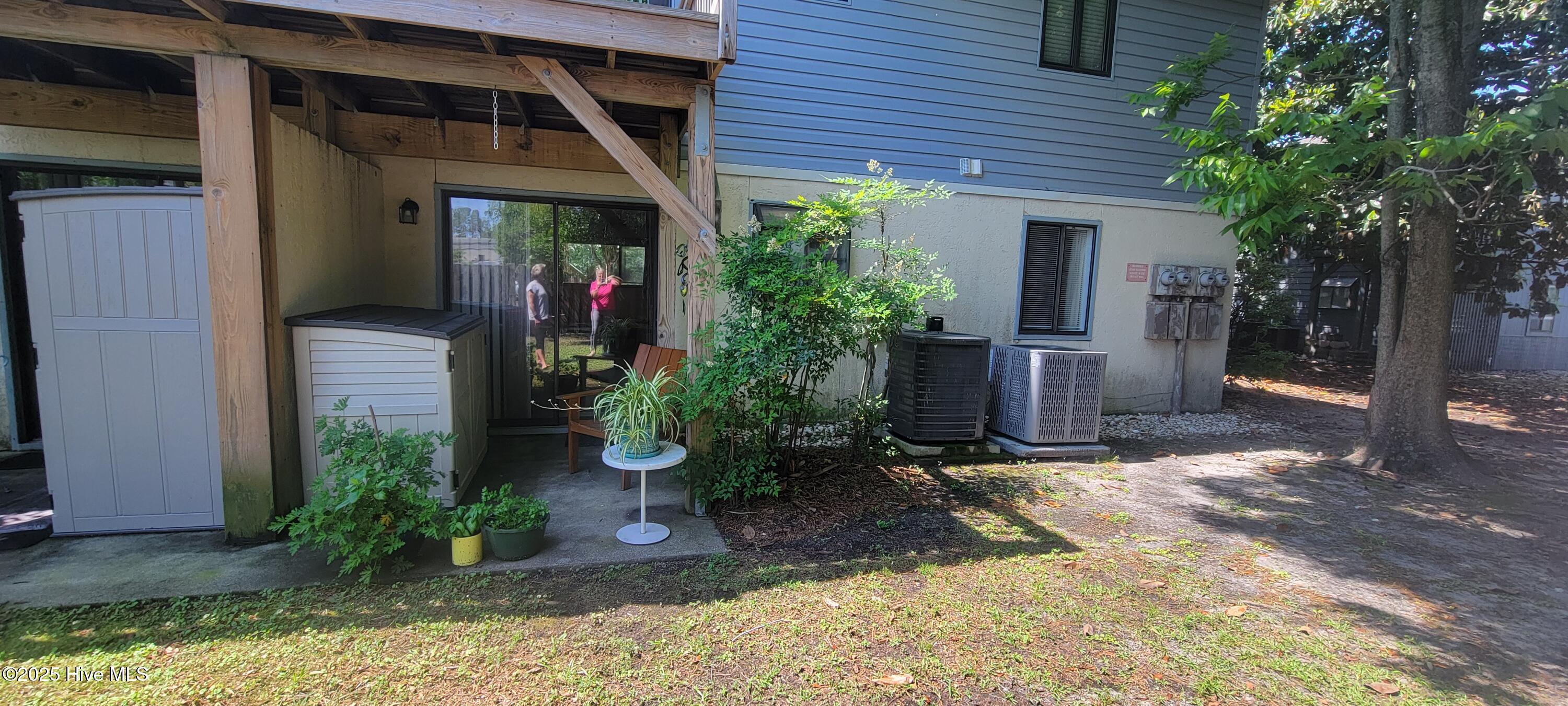 4169 Spirea Drive Wilmington, NC 28403 - Photo 14 of 14 20250515_112054