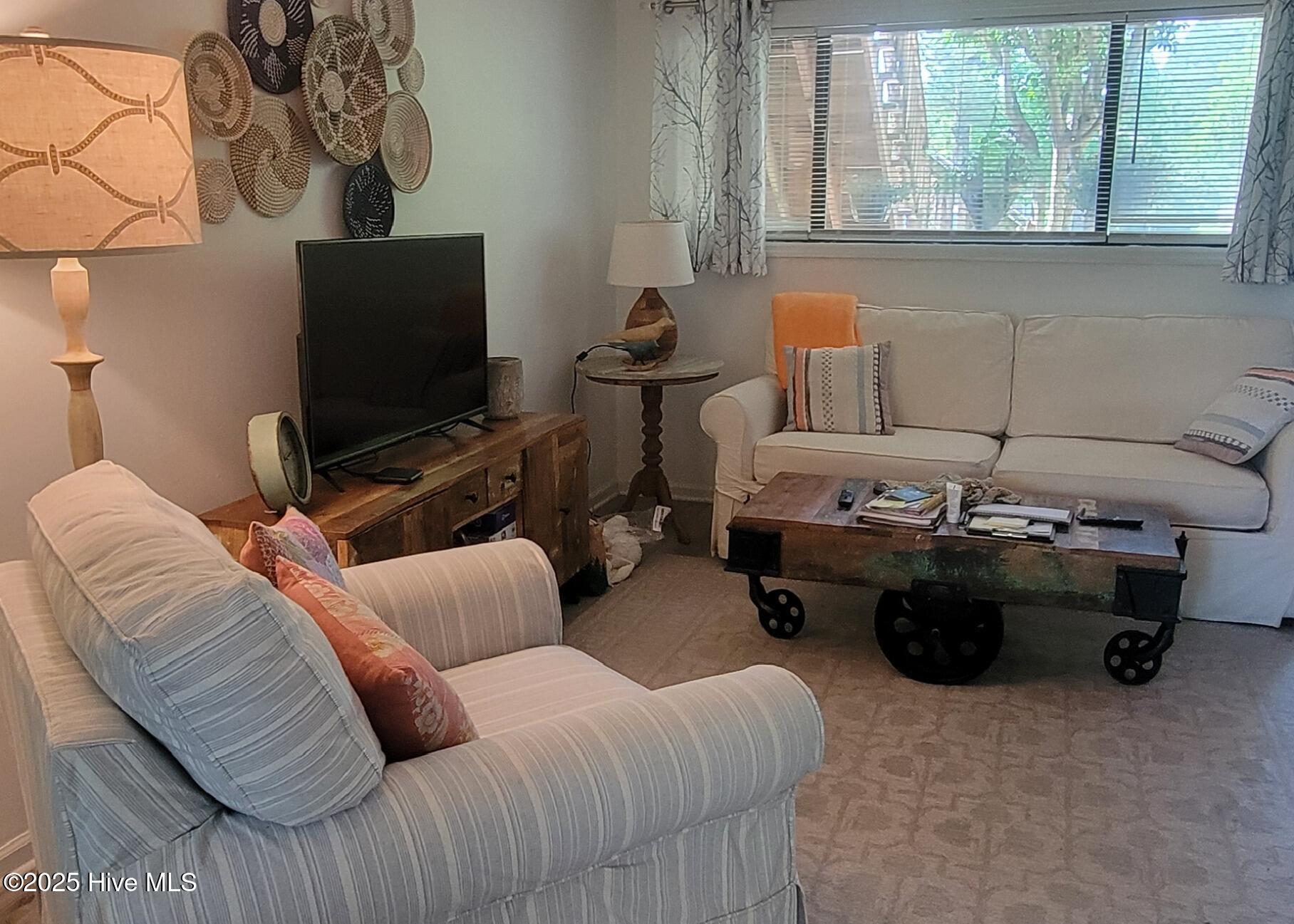 4169 Spirea Drive Wilmington, NC 28403 - Photo 4 of 14 Living Room Spirea