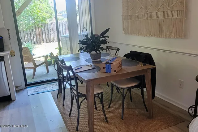 $1,350 | 4169 Spirea Drive, Wilmington, NC 28403