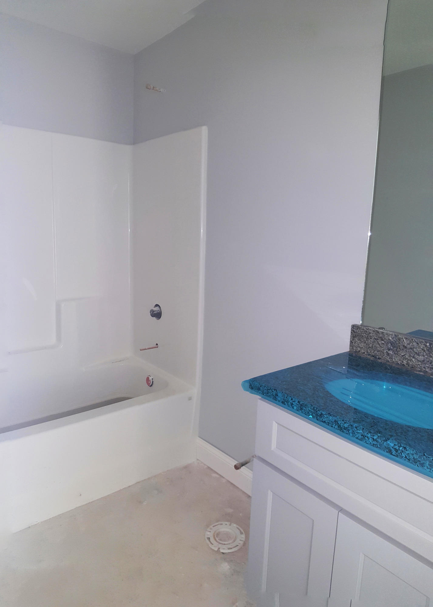 162 Midway Road Aberdeen, NC 28315 - Photo 6 of 11 162 Midway hall bath