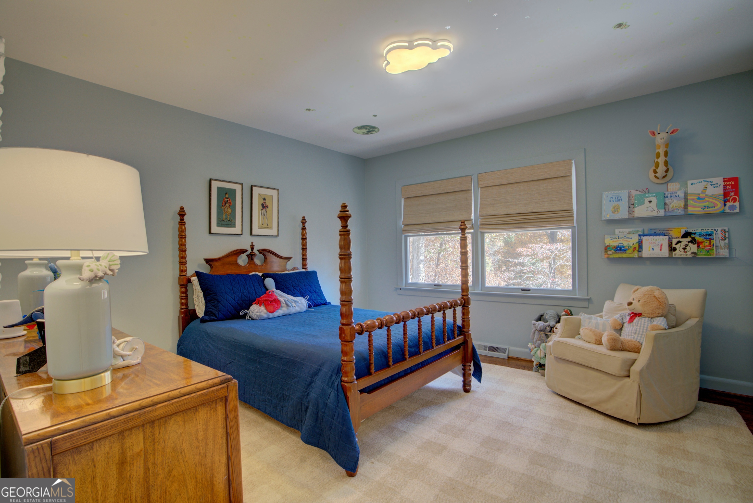 17 Crestwood Drive Rome, GA 30165 - Photo 15 of 36 a living room with furniture and a window