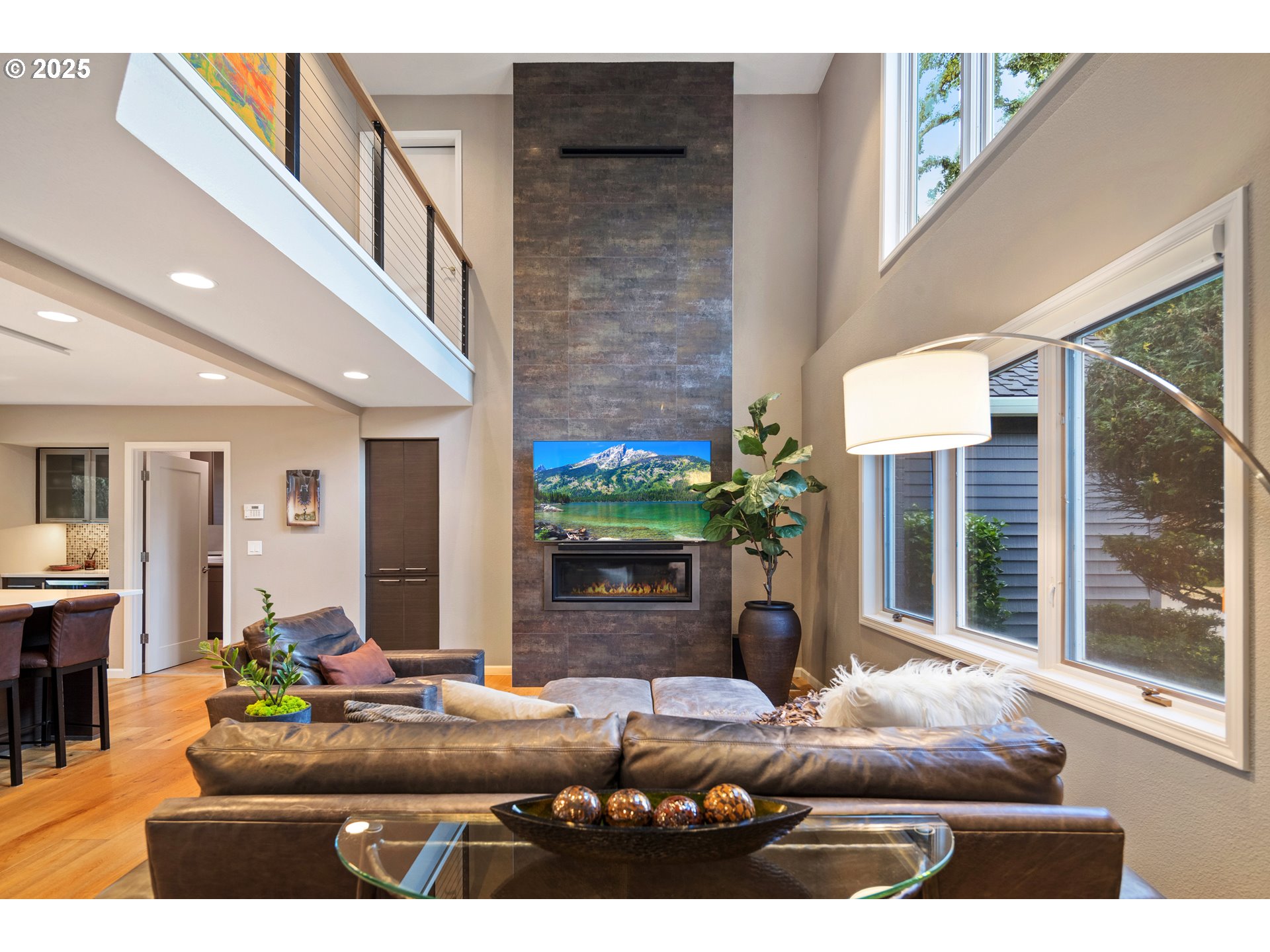 4265 Albert Circle Lake Oswego, OR 97035 - Photo 3 of 44