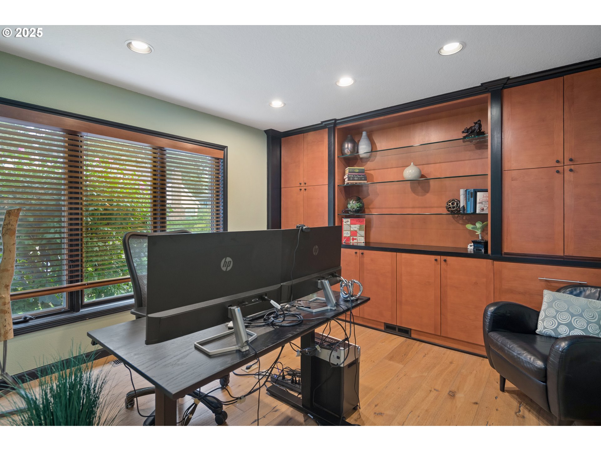 4265 Albert Circle Lake Oswego, OR 97035 - Photo 32 of 44