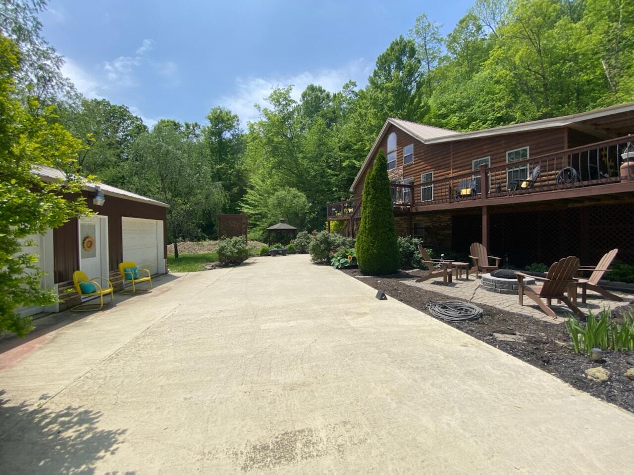 1695 Flatwoods Road Nancy, KY 42544 - Photo 9 of 46 4