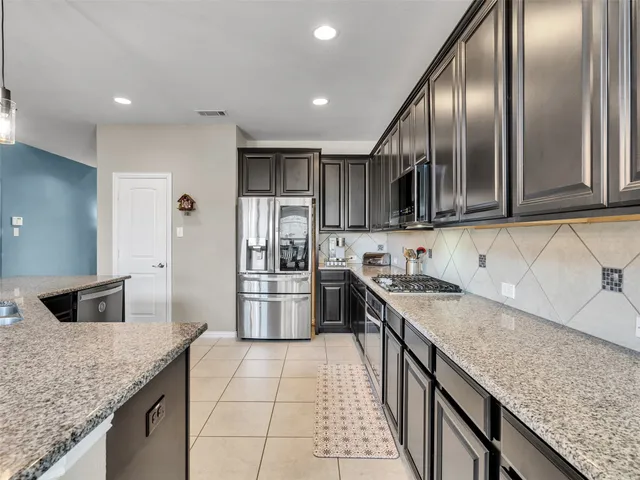 $470,000 | 2704 Oxbow Bluff, Pearland, TX 77581