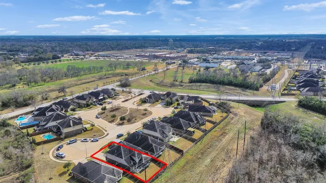 $470,000 | 2704 Oxbow Bluff, Pearland, TX 77581