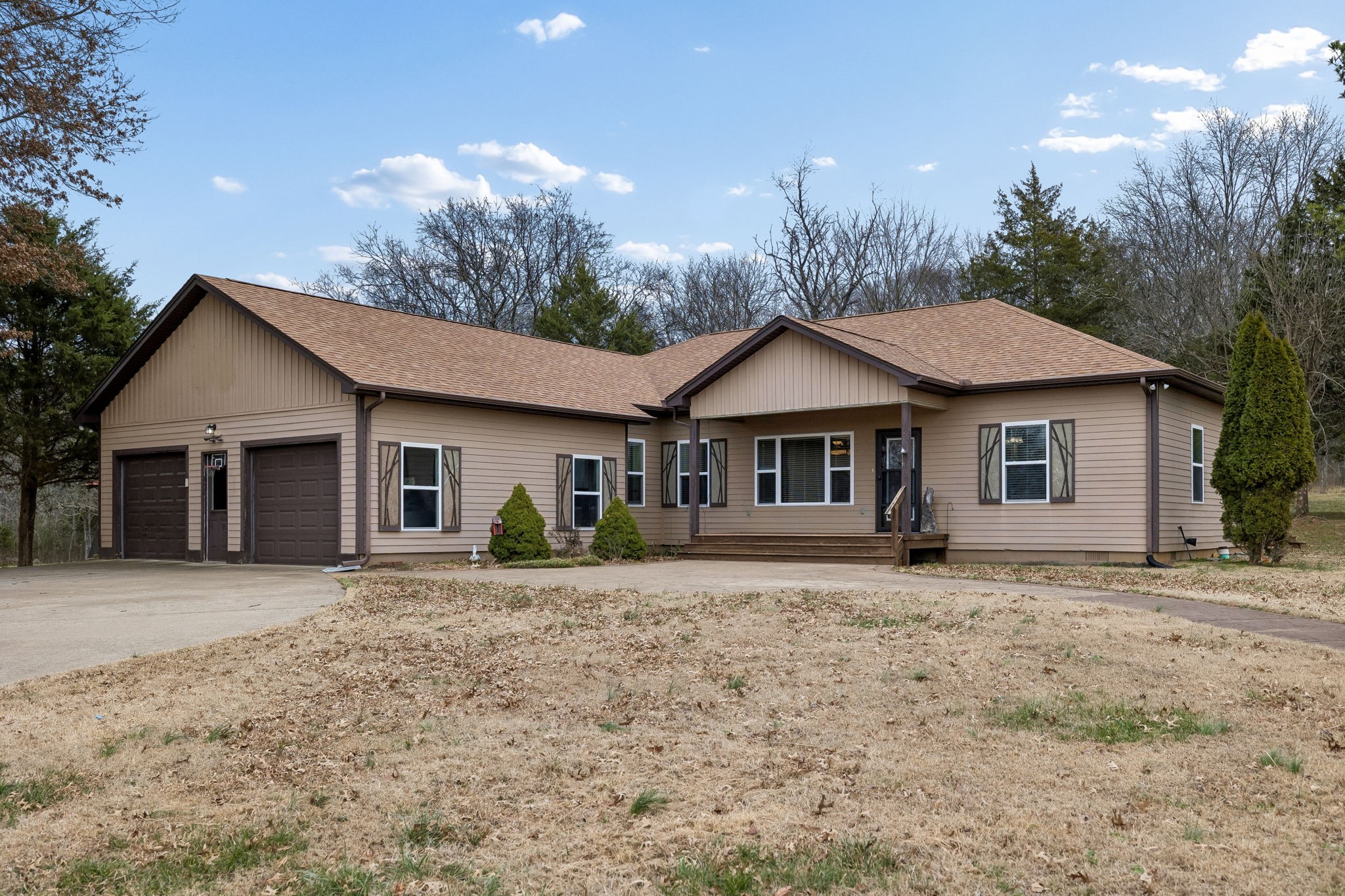 1970 Corinth Road Mount Juliet, TN 37122 - Photo 6 of 71 a house with a outdoor space