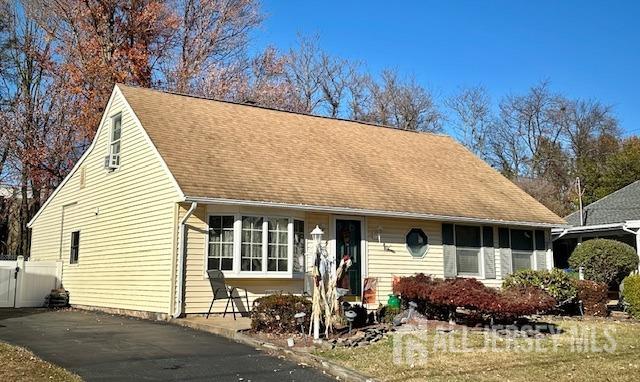 33 Caldwell Road Edison, NJ 08817 - Photo 2 of 31