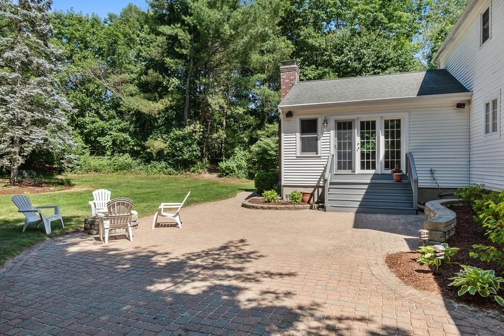 4 Vine Brook Road Westford, MA 01886 - Photo 9 of 34 Gallery Image 9