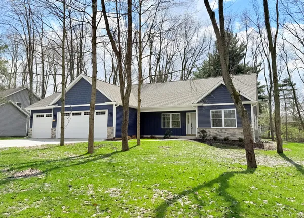 $638,000 | 9194 Kellie Lane, Richland, MI 49083