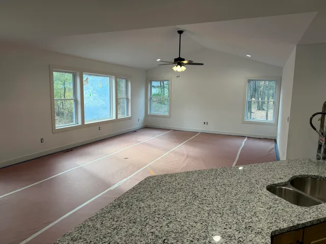 $638,000 | 9194 Kellie Lane, Richland, MI 49083