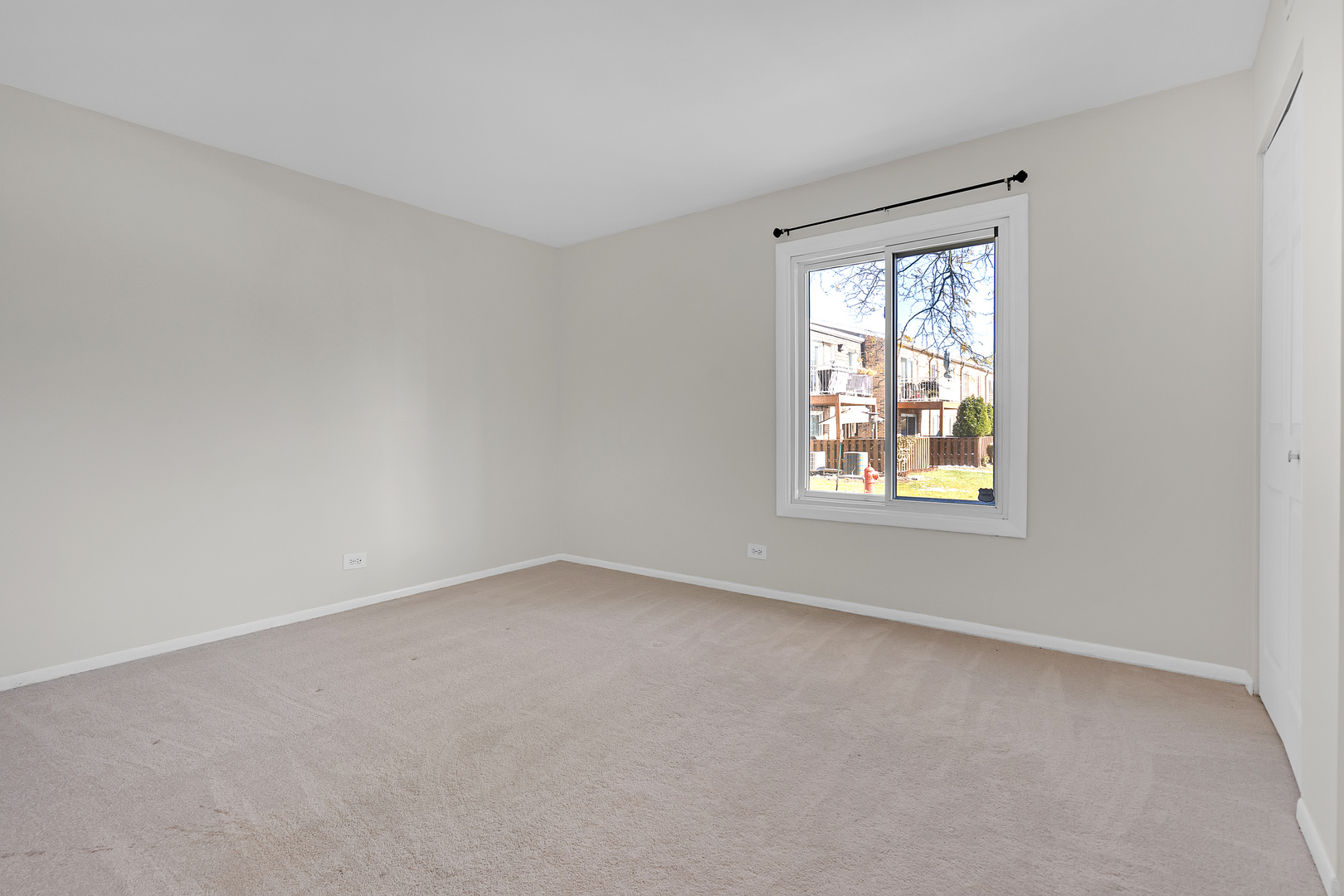 1808 Plum Grove Road, Unit 1B Rolling Meadows, IL 60008 - Photo 12 of 18 Gallery Image 12