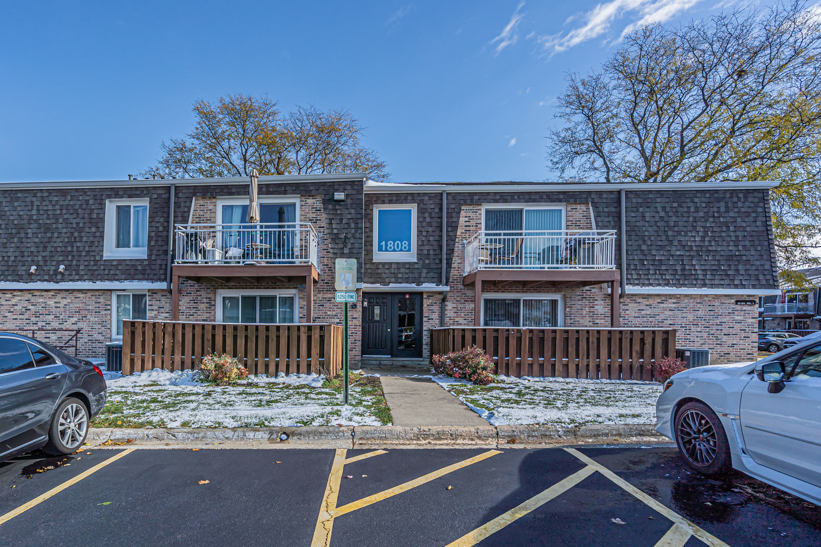 1808 Plum Grove Road, Unit 1B Rolling Meadows, IL 60008 - Photo 17 of 18 Gallery Image 17