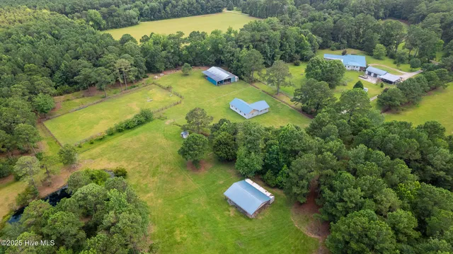 $1,499,000 | 161 Howard Lane, Swansboro, NC 28584