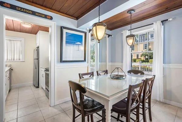 $4,500 | 102 Southeast 7th Avenue, Unit VILLA 1, Delray Beach, FL 33483