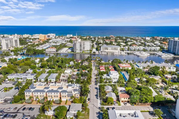 $4,500 | 102 Southeast 7th Avenue, Unit VILLA 1, Delray Beach, FL 33483