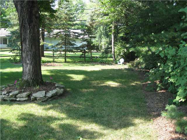 1475 Kingsgate Road Upper Arlington, OH 43221 - Photo 17 of 18 Gallery Image 17