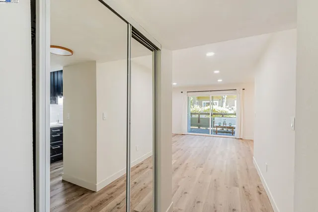 $499,999 | 291 Tradewinds Drive, Unit 7, San Jose, CA 95123