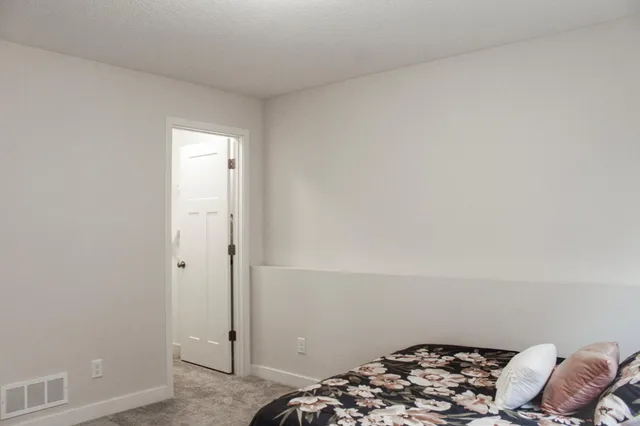 $545,000 | 9989 14th Circle Northeast, St. Michael, MN 55376