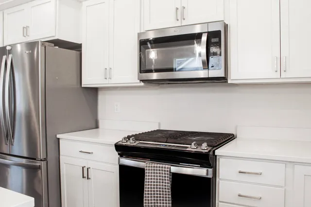 $545,000 | 9989 14th Circle Northeast, St. Michael, MN 55376