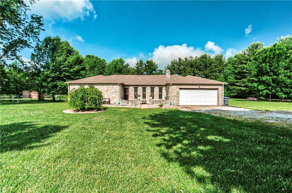 10202 North Kitchen Road Mooresville, IN 46158 - Photo 1 of 30 Gallery Image 1